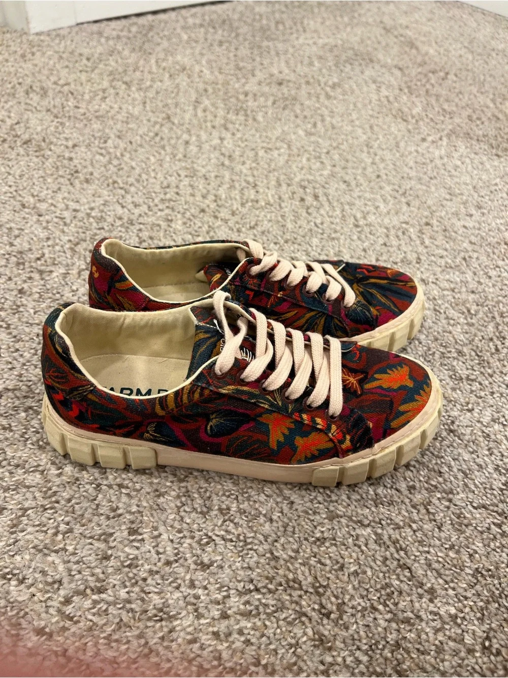 FARM Rio Women's Botanical Print Canvas Platform Sneaker - Size 7.5